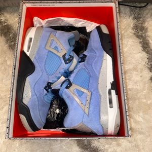 Jordan 4 University blue